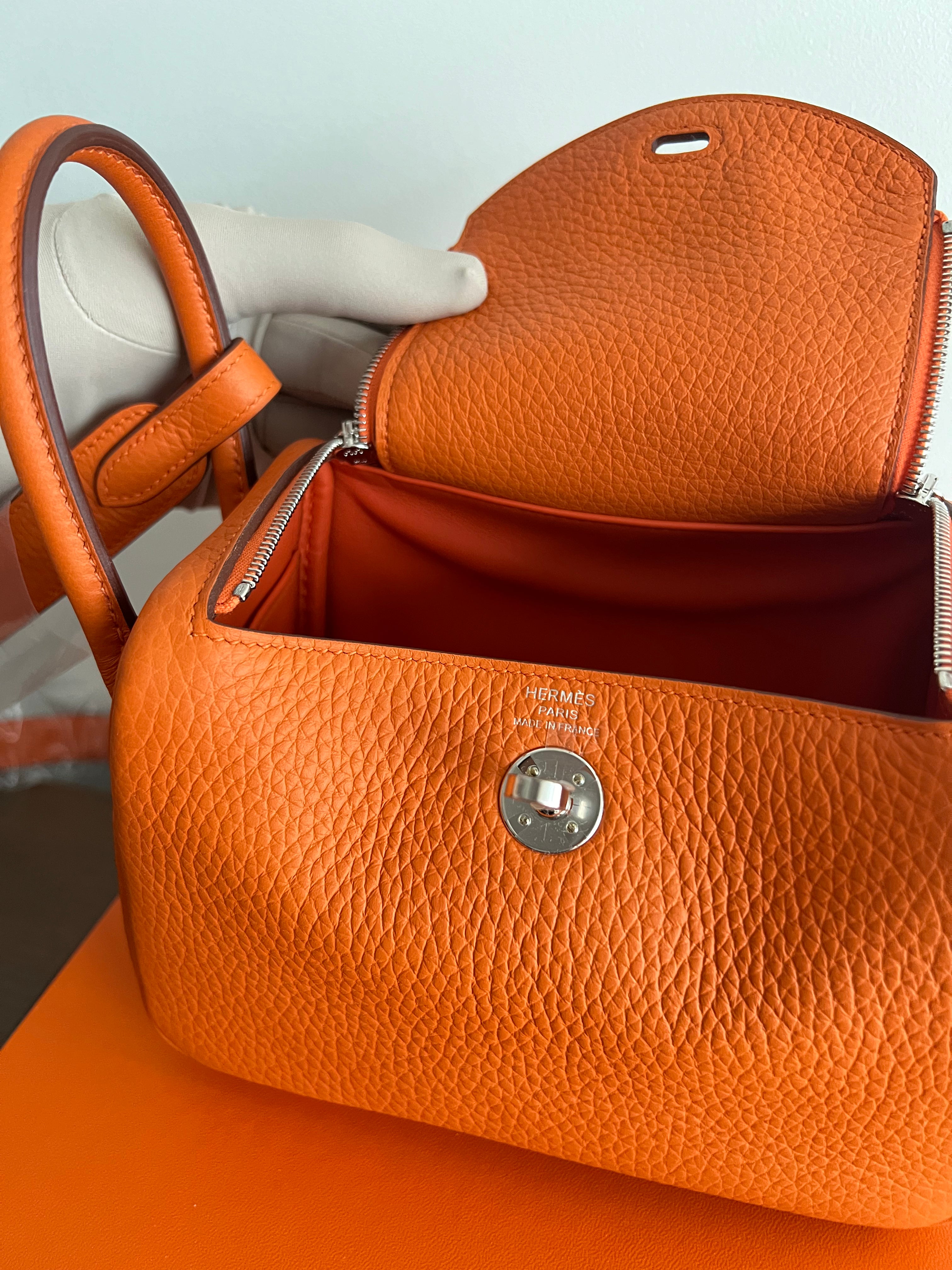 Hermès Mini Lindy Orange Clemence PHW