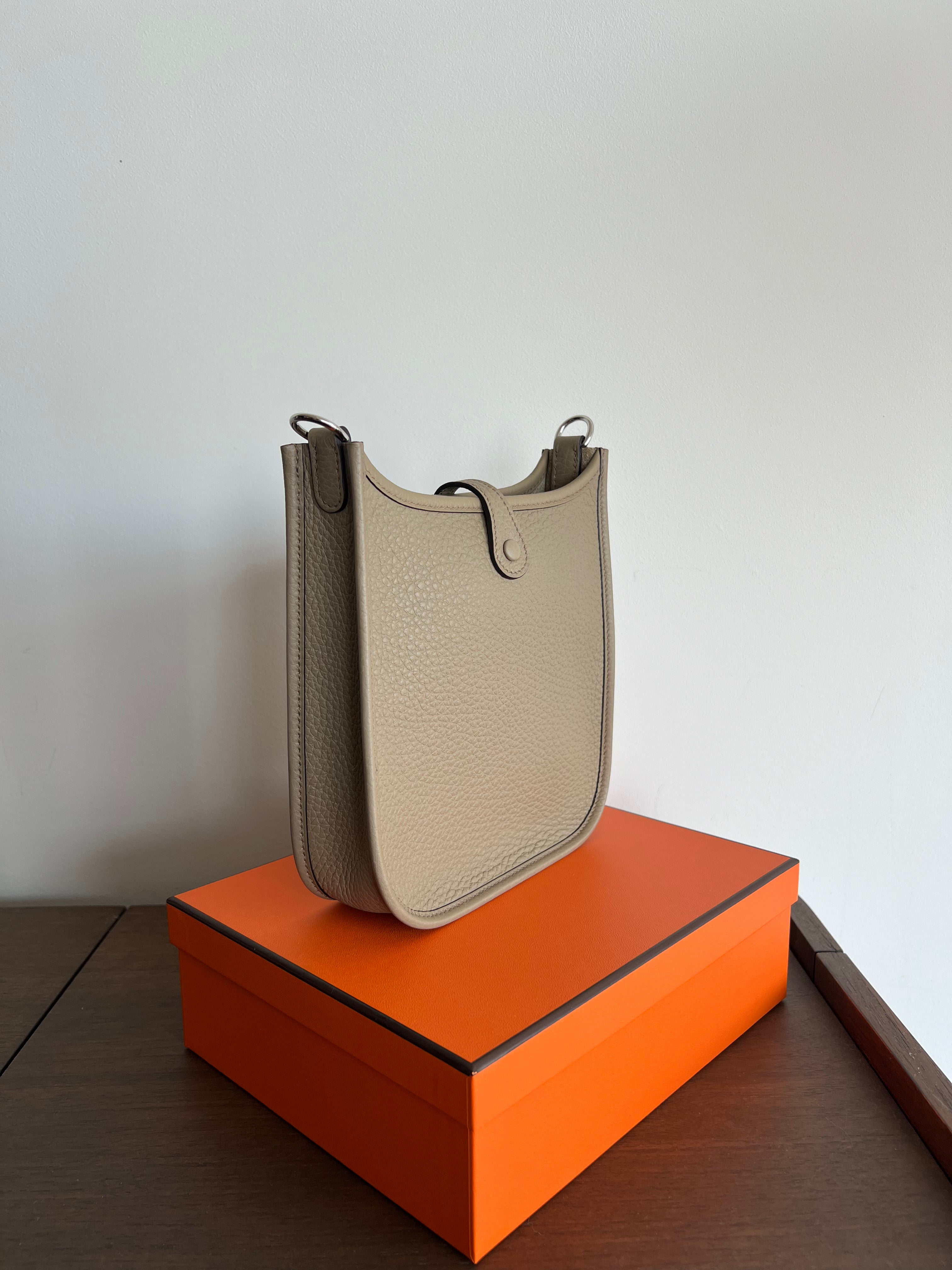 Hermès Mini Evelyne 16 Beige Marfa Clemence PHW