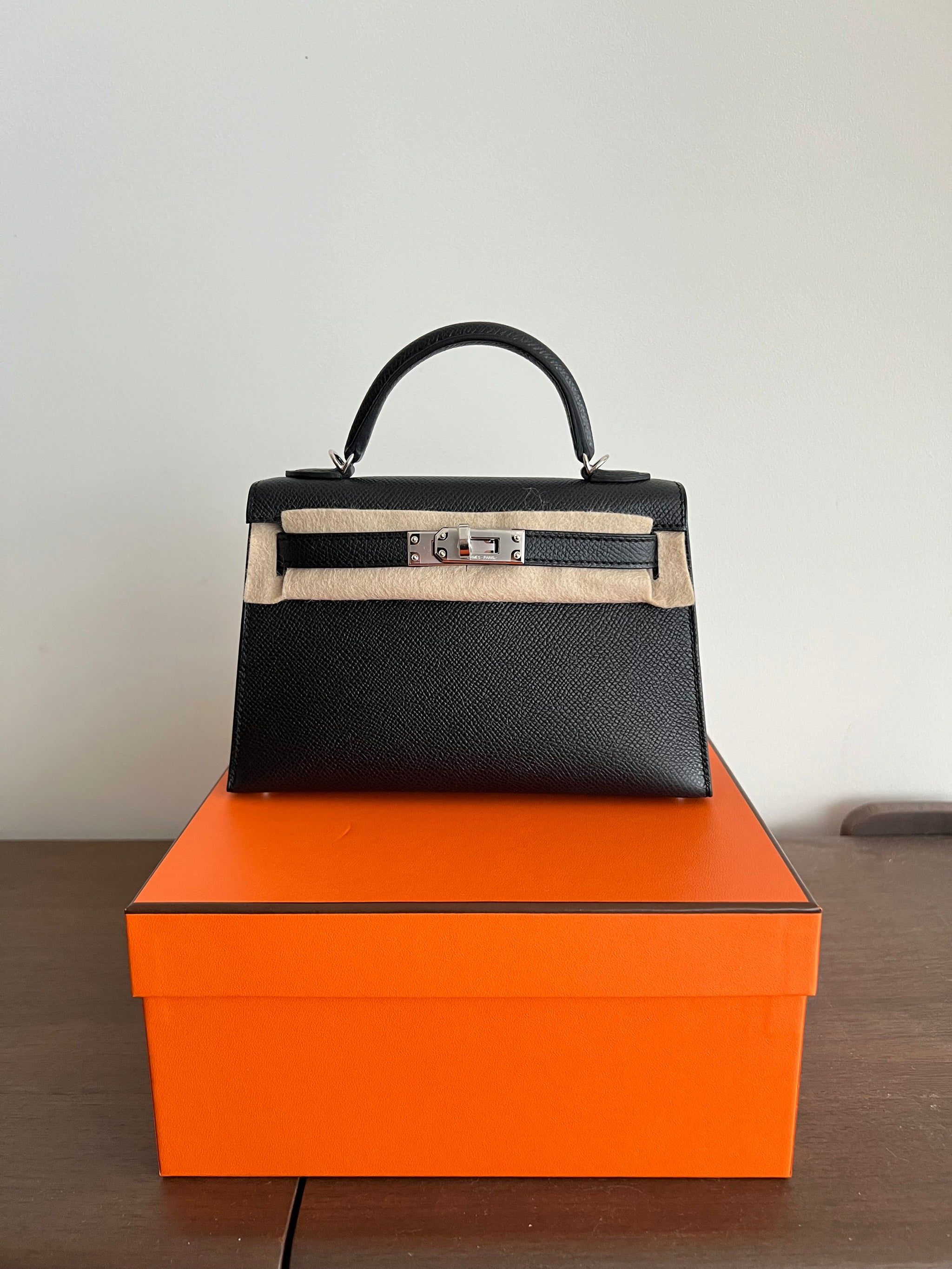 Hermes Mini Kelly 20 Black Epsom PHW
