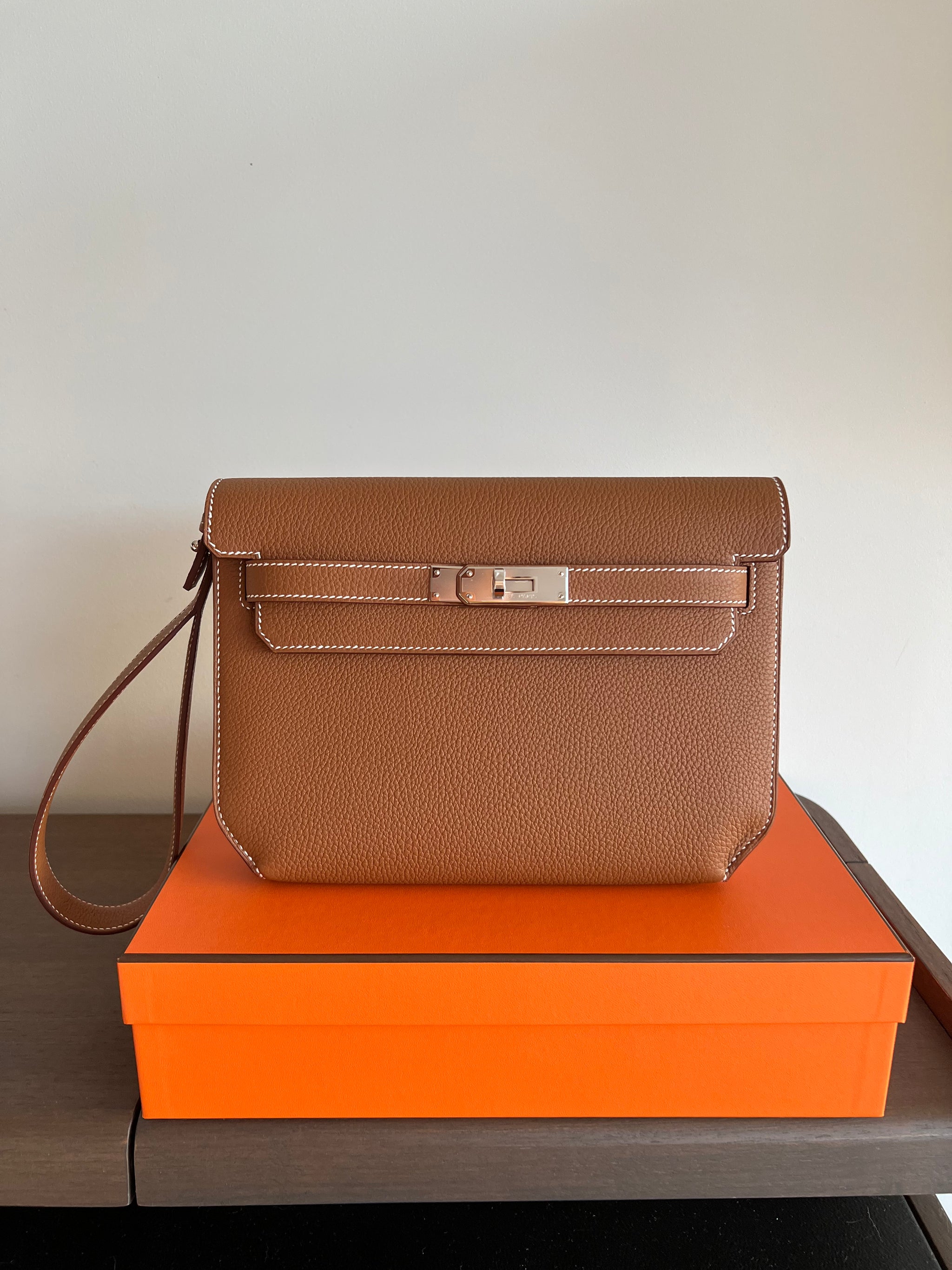 Hermes Kelly Depeches 25 Gold Togo Palladium Hardware