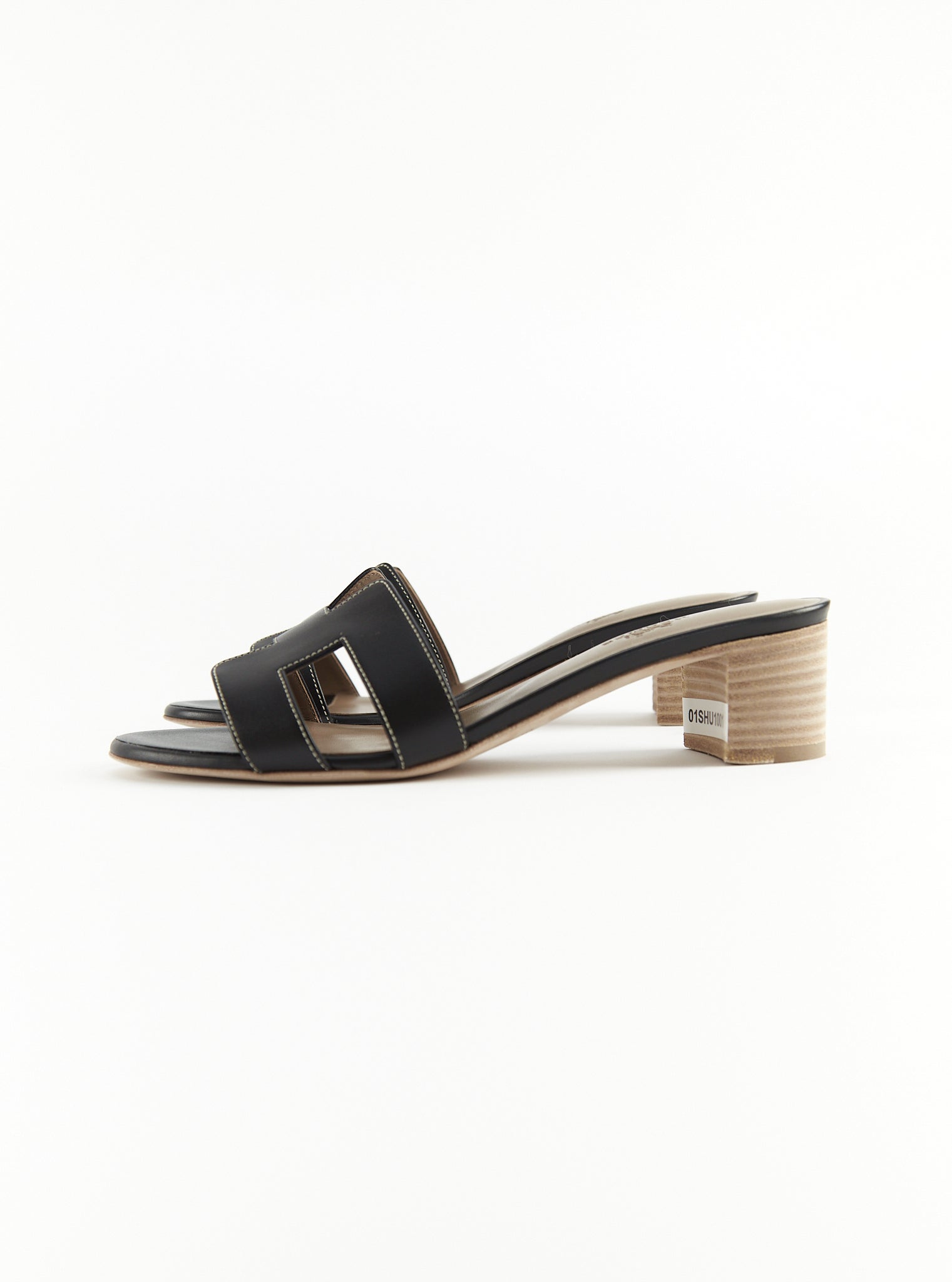 Hermès Oasis Leather Sandals (Black)