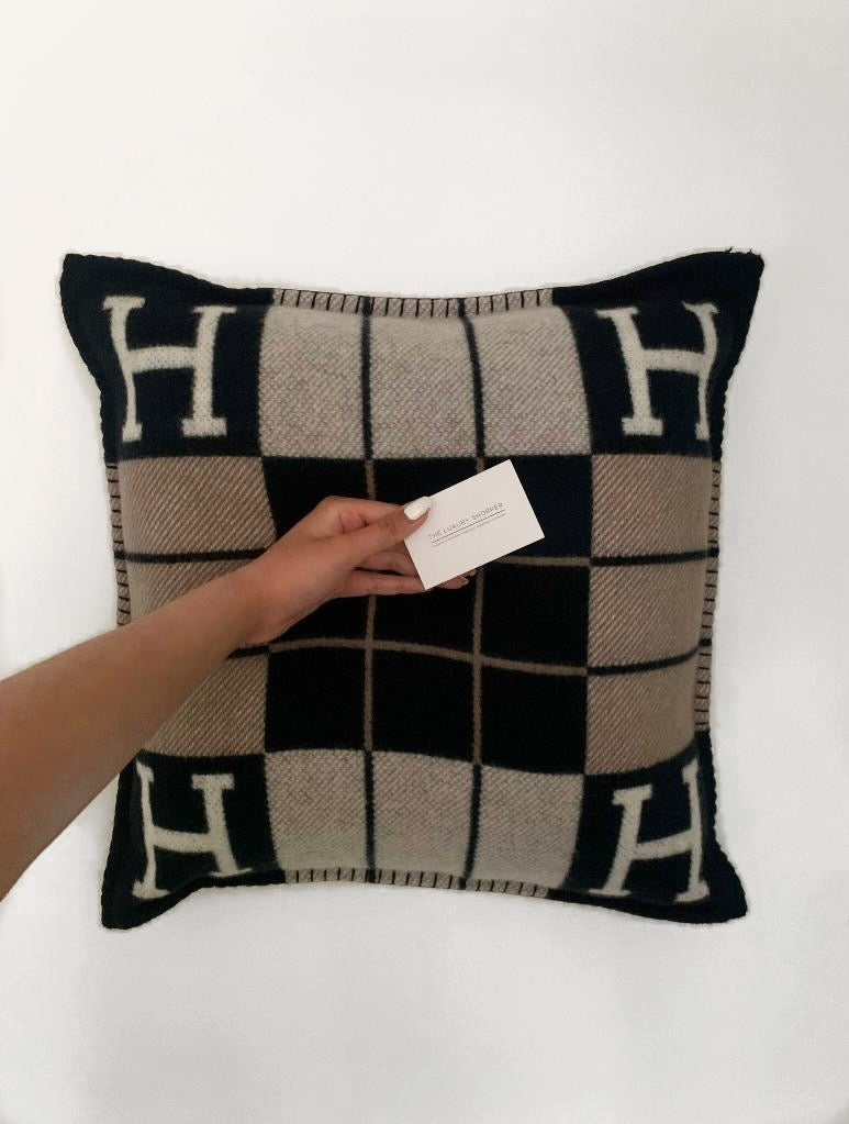 Hermès Avalon Pillow (Ecru & Black)