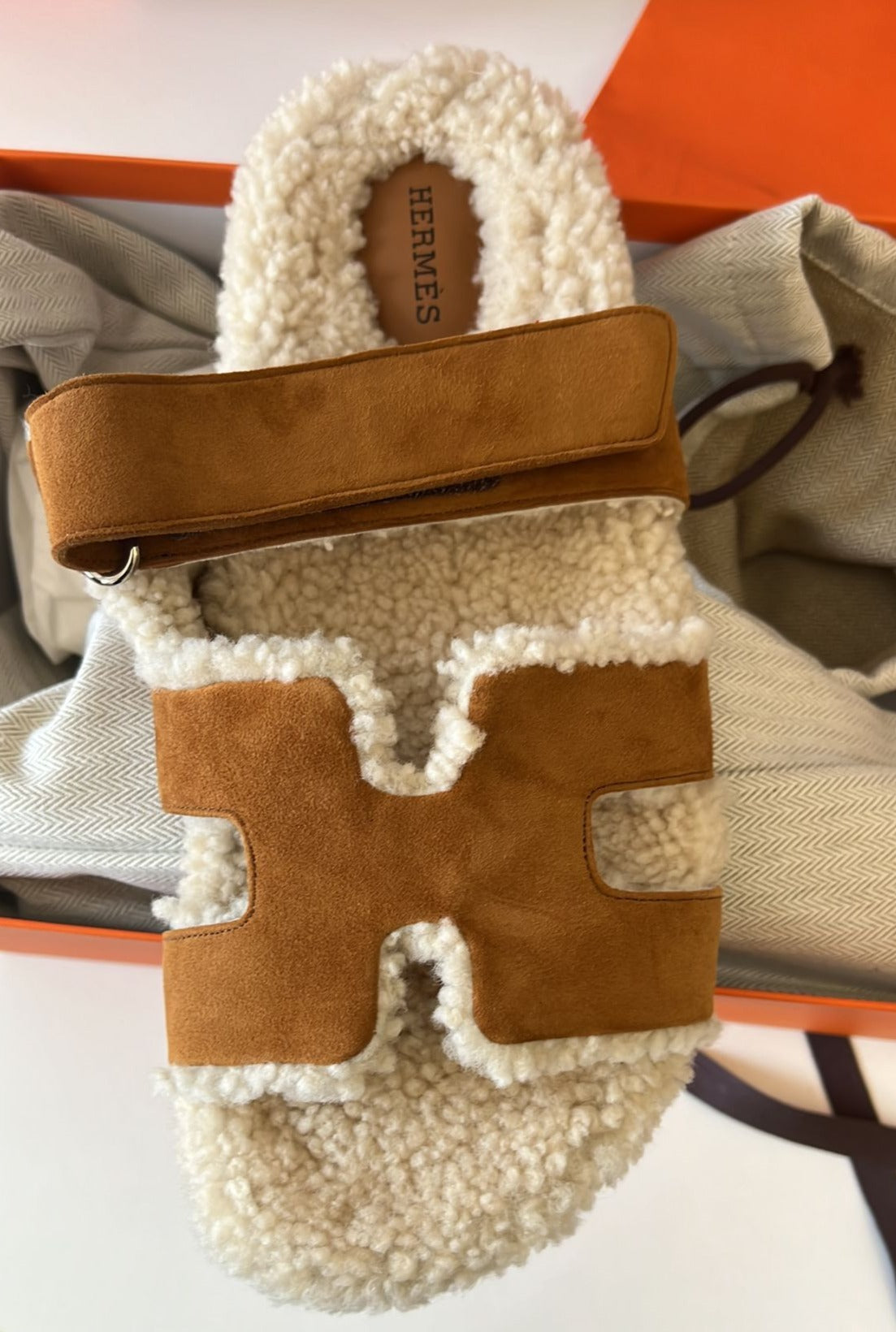 Hermès Chypre Shearling Sandals (Naturel / Ecru)