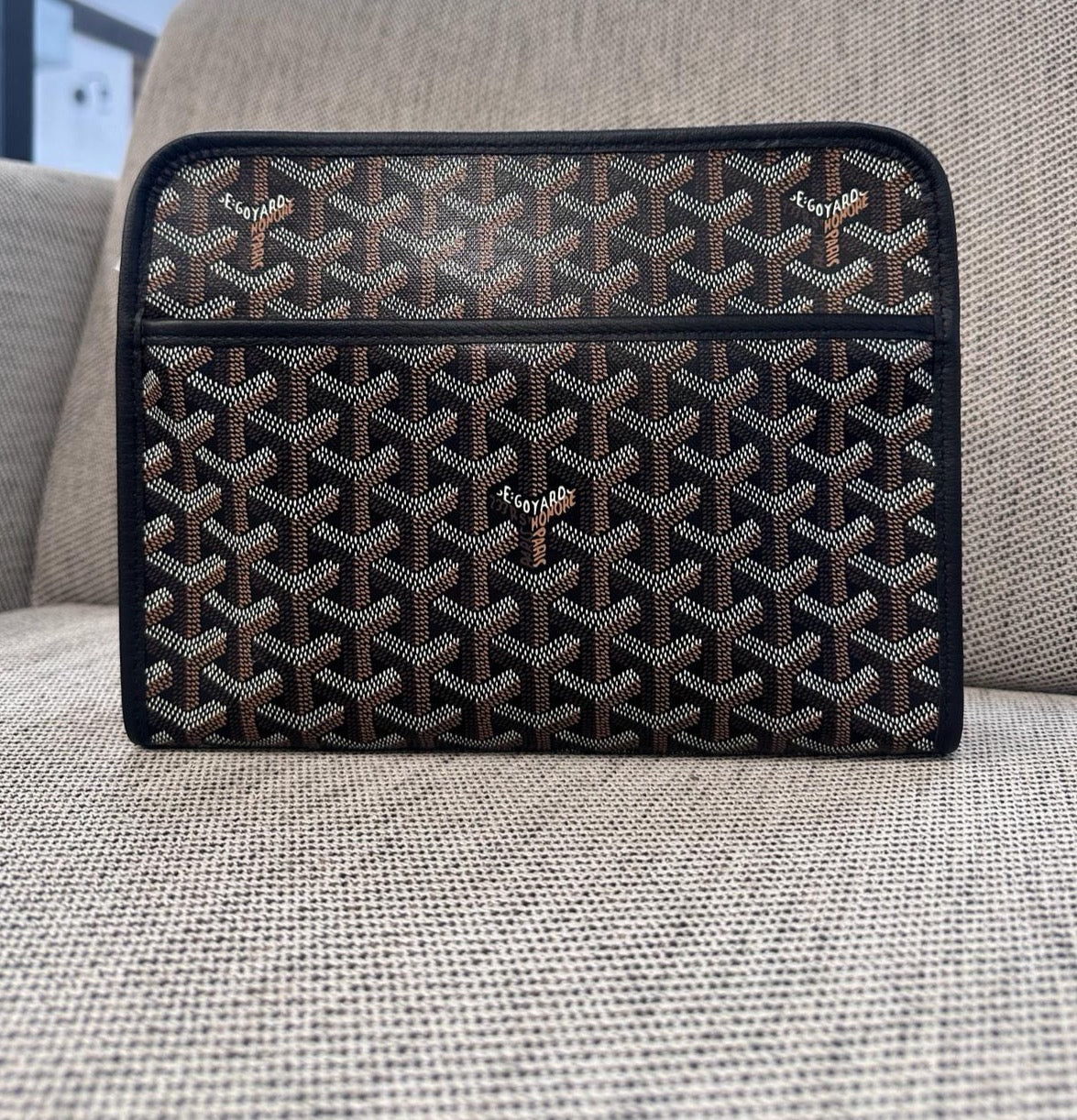 Goyard wash bag price hotsell