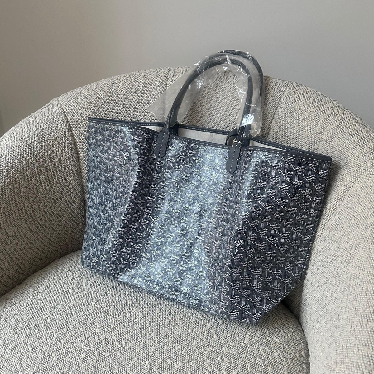 Goyard St Louis PM Tote Bag (Grey)
