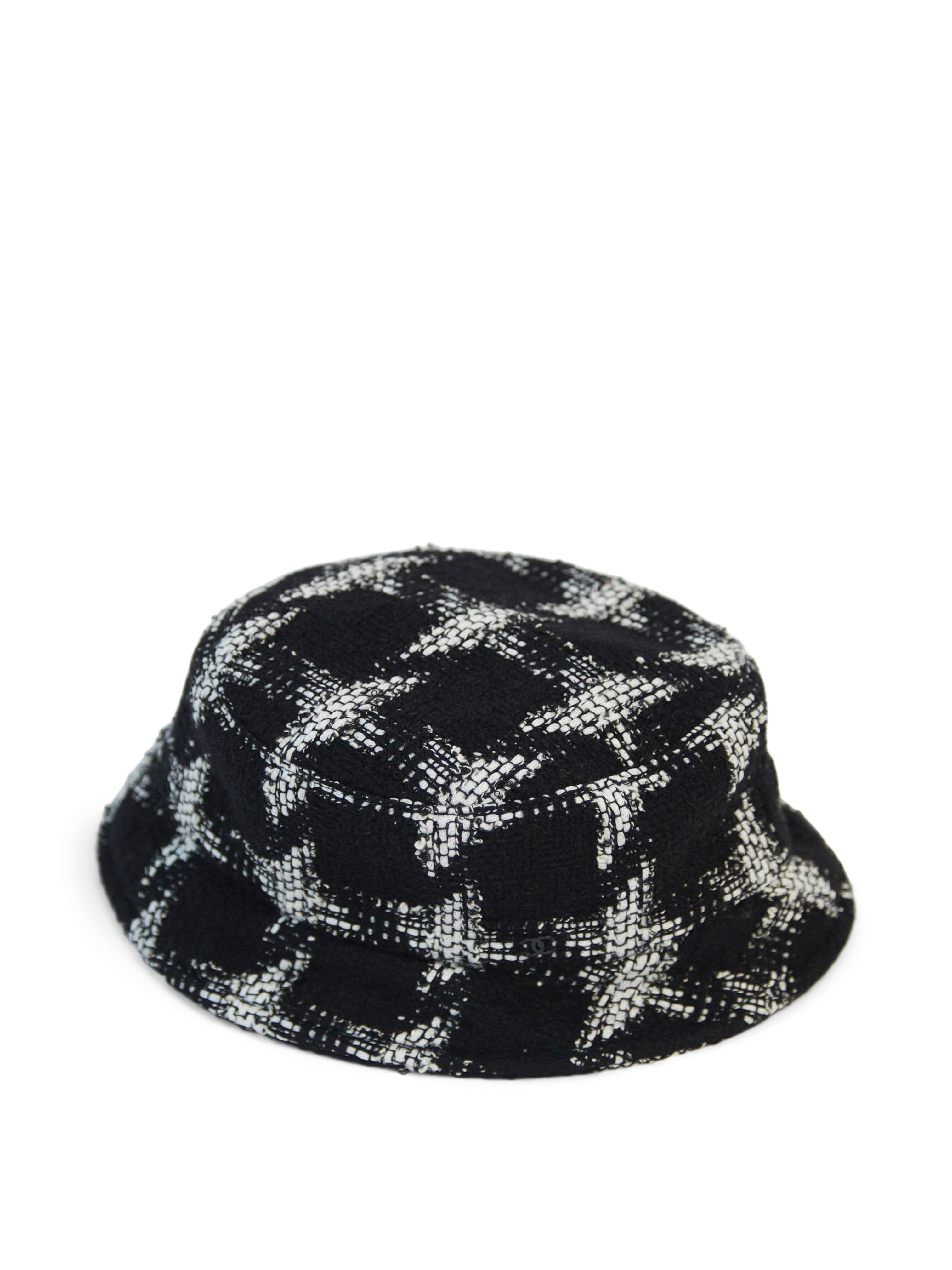 Chanel Bucket Hat Tweed (Black/White)